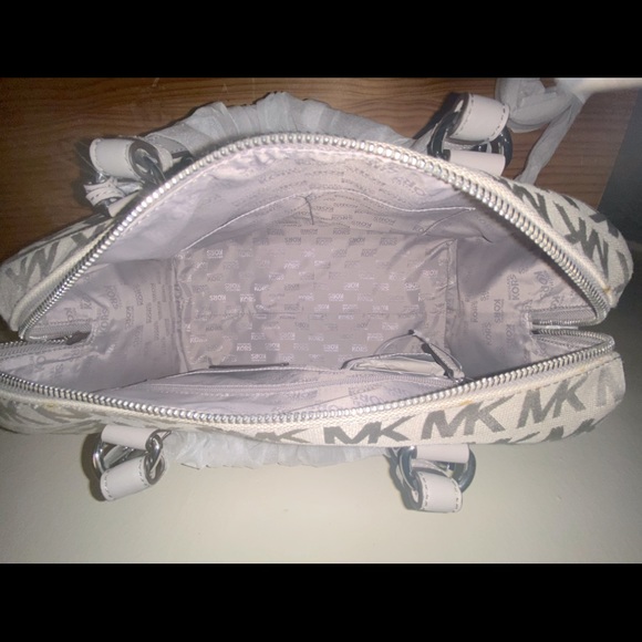 🔥SOLD🔥🇺🇸4TH OF JULY SALE🇺🇸LARGE MICHAEL KORS LEATHER TRIM GRAYSON SATCHEL - Picture 6 of 7